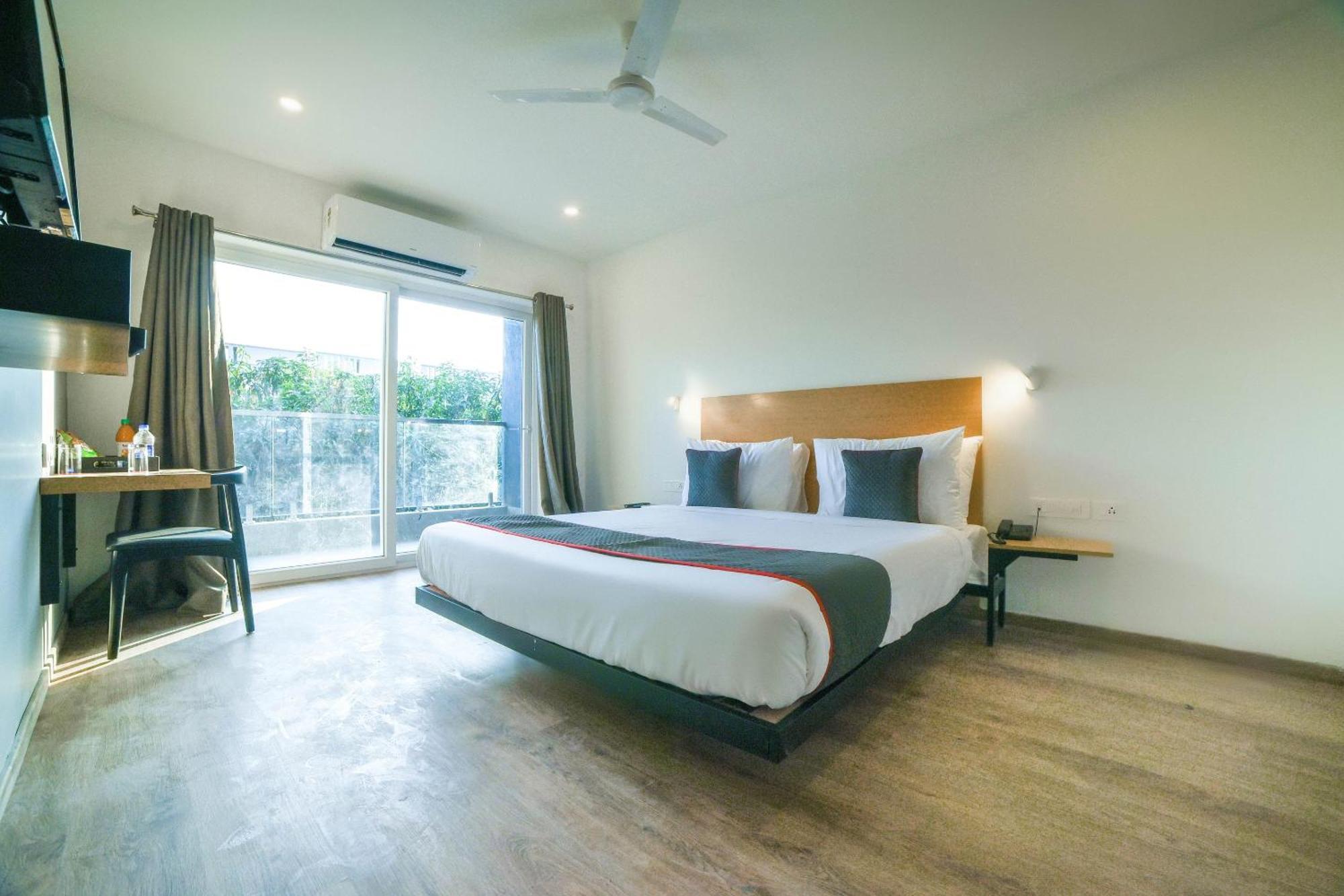 Townhouse 211 Laguna Ecr Near Juhu Beach Ченнаи Экстерьер фото
